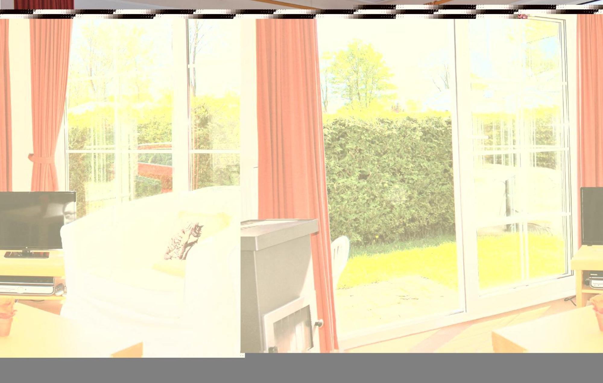 2 Bedroom Awesome Home In Tzummarum Exterior foto